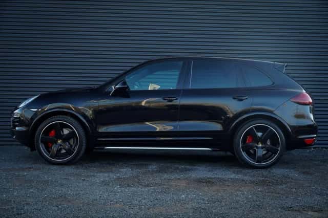 Porsche Cayenne (2013) thumbnail 3