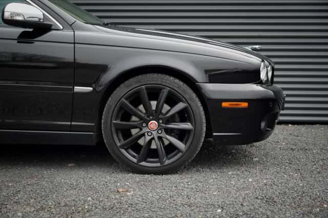 Jaguar X-Type (2009) thumbnail 11