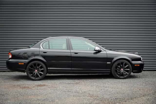 Jaguar X-Type (2009) thumbnail 13
