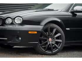 Jaguar X-Type thumbnail 21