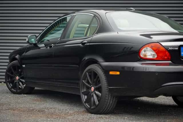 Jaguar X-Type (2009) thumbnail 23
