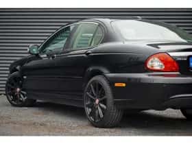 Jaguar X-Type thumbnail 23