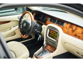 Jaguar X-Type thumbnail 29