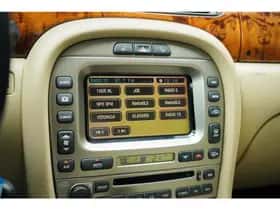 Jaguar X-Type thumbnail 42