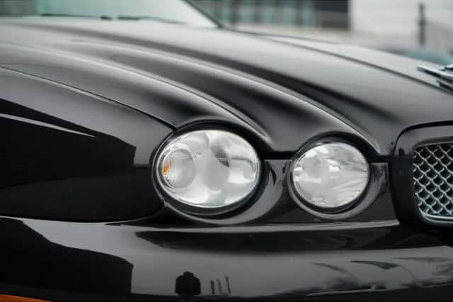 Jaguar X-Type (2009) thumbnail 10