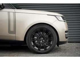 Land Rover Range Rover (2024) thumbnail 11