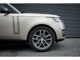 Land Rover Range Rover (2024) thumbnail 24