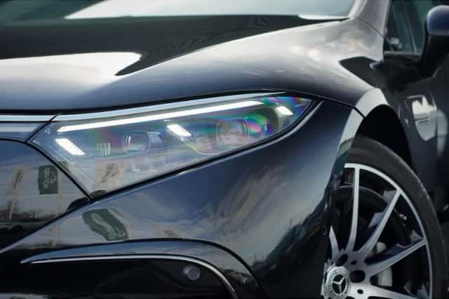 Mercedes-Benz EQS (2021) thumbnail 23