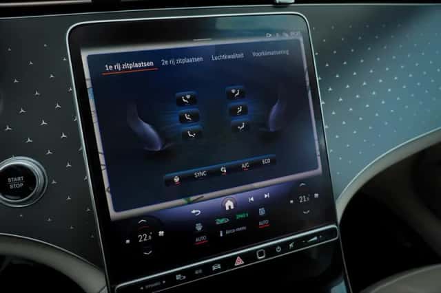 Mercedes-Benz EQS (2021) thumbnail 48