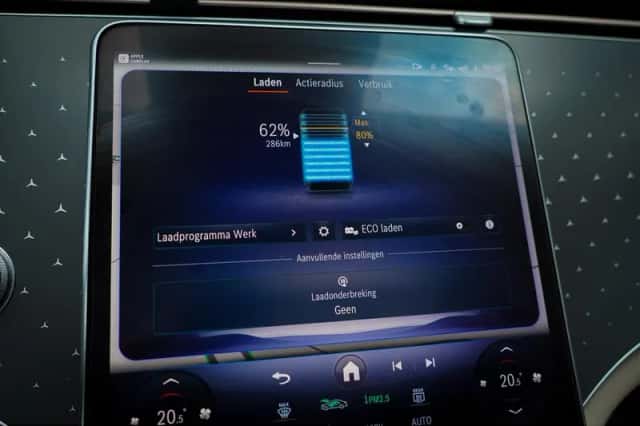 Mercedes-Benz EQS (2021) thumbnail 53