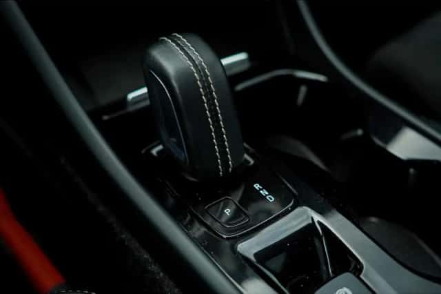 Volvo XC40 (2021) thumbnail 16