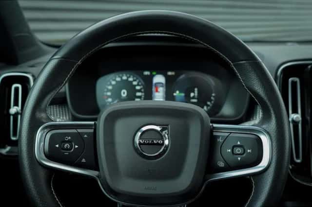 Volvo XC40 (2021) thumbnail 17