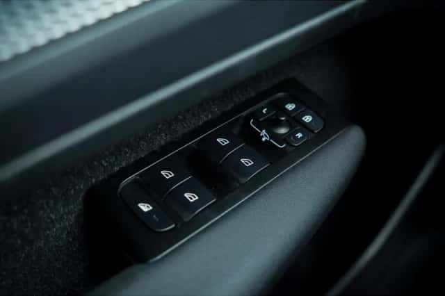 Volvo XC40 (2021) thumbnail 26