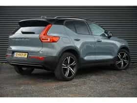 Volvo XC40 (2021) thumbnail 4