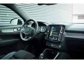 Volvo XC40 (2021) thumbnail 32