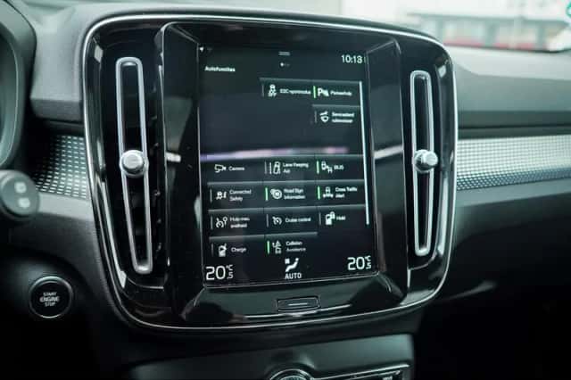Volvo XC40 (2021) thumbnail 48