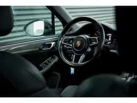 Porsche Macan (2018) thumbnail 40