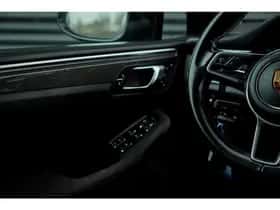 Porsche Macan (2018) thumbnail 55