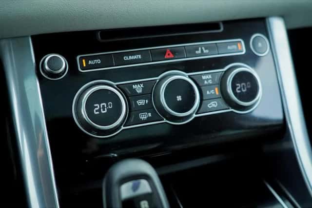 Land Rover Range Rover Sport (2014) thumbnail 20