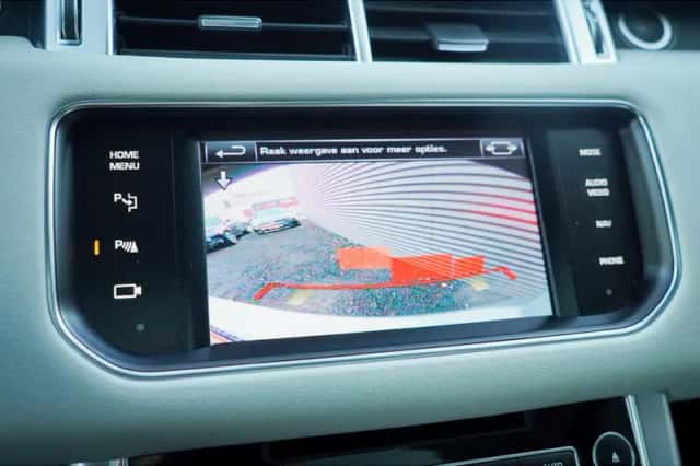 Land Rover Range Rover Sport (2014) thumbnail 23
