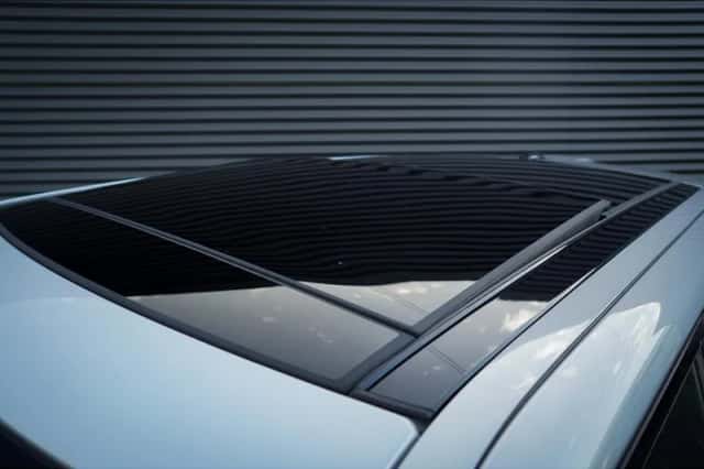 Land Rover Range Rover Sport (2014) thumbnail 24