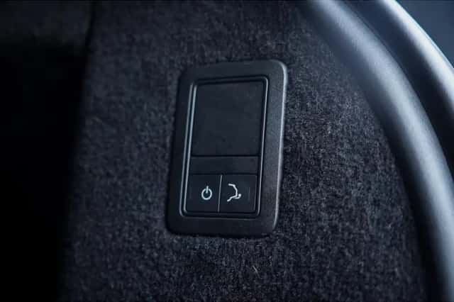 Land Rover Range Rover Sport (2014) thumbnail 31