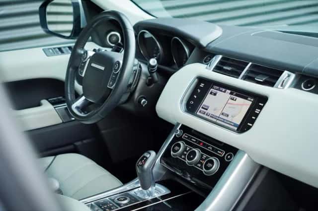 Land Rover Range Rover Sport (2014) thumbnail 35