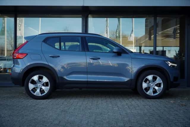 Volvo XC40 (2021) thumbnail 13