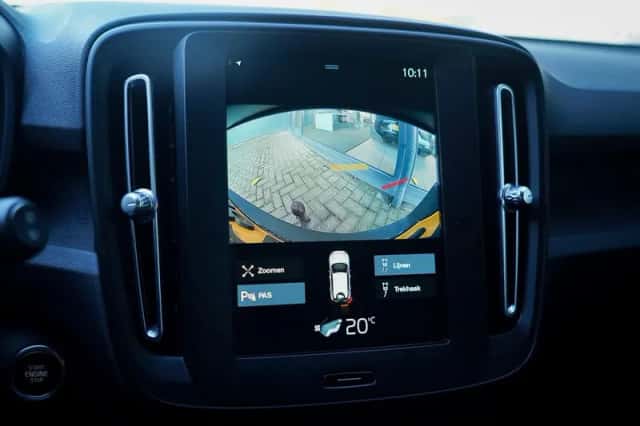 Volvo XC40 (2021) thumbnail 21