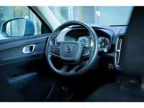 Volvo XC40 (2021) thumbnail 26