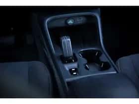 Volvo XC40 (2021) thumbnail 45