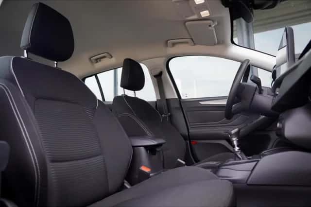 Ford Focus (2023) thumbnail 18