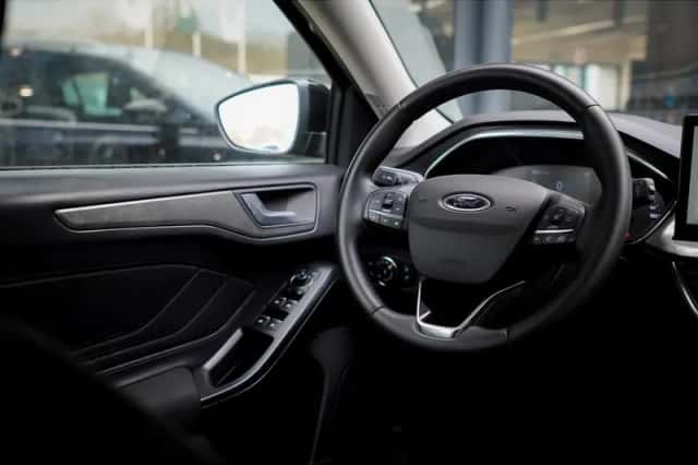 Ford Focus (2023) thumbnail 34