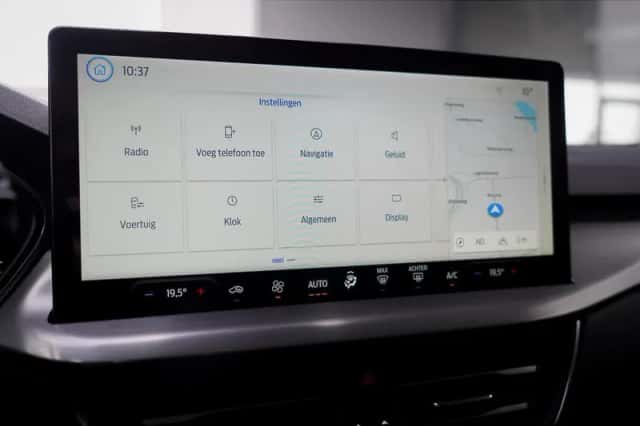 Ford Focus (2023) thumbnail 41