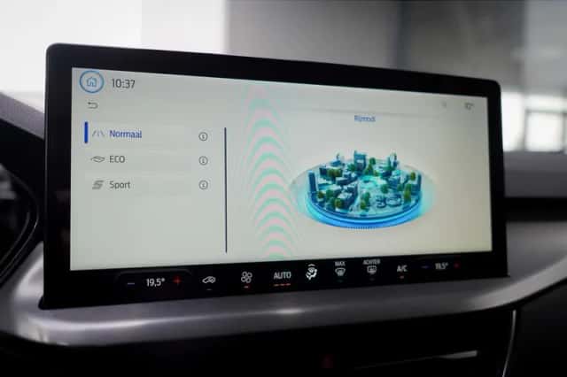 Ford Focus (2023) thumbnail 43