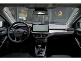 Ford Focus (2023) thumbnail 7