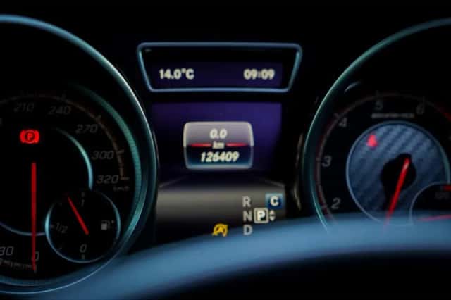 Mercedes-Benz GLE (2016) thumbnail 45