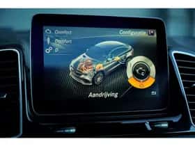 Mercedes-Benz GLE (2016) thumbnail 53