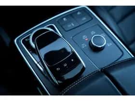 Mercedes-Benz GLE (2016) thumbnail 60