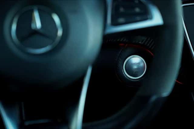 Mercedes-Benz GLE (2016) thumbnail 68
