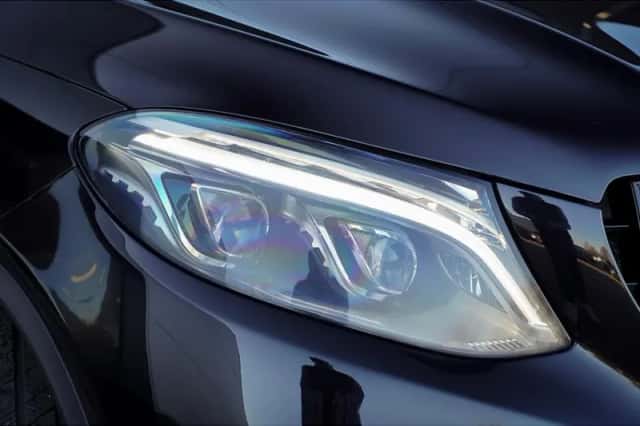 Mercedes-Benz GLE (2016) thumbnail 10