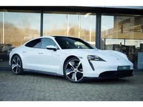 Porsche Taycan (2021) thumbnail 12