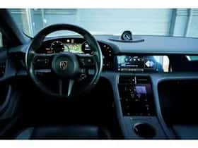 Porsche Taycan (2021) thumbnail 41