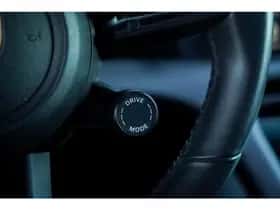 Porsche Taycan (2021) thumbnail 49