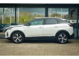 Peugeot 3008 (2021) thumbnail 3