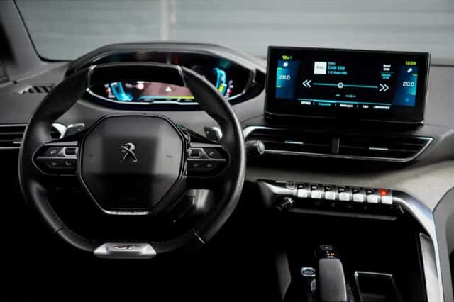 Peugeot 3008 (2021) thumbnail 35