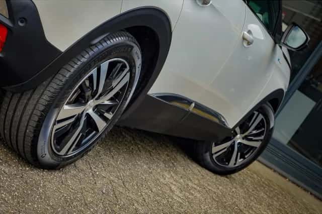 Peugeot 3008 (2021) thumbnail 40
