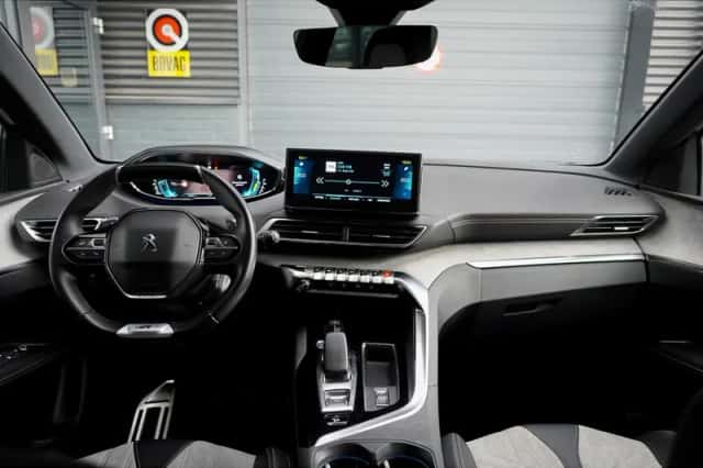 Peugeot 3008 (2021) thumbnail 7