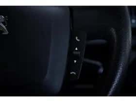 Peugeot Boxer (2021) thumbnail 16