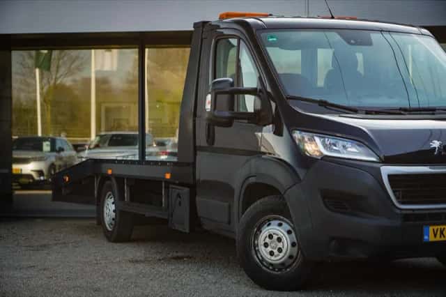 Peugeot Boxer (2021) thumbnail 25